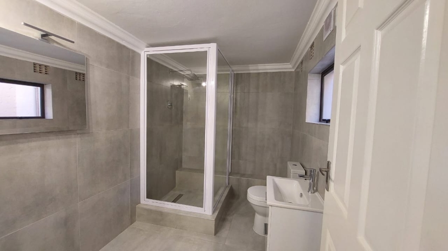 7 Bedroom Property for Sale in Cintsa East Eastern Cape
